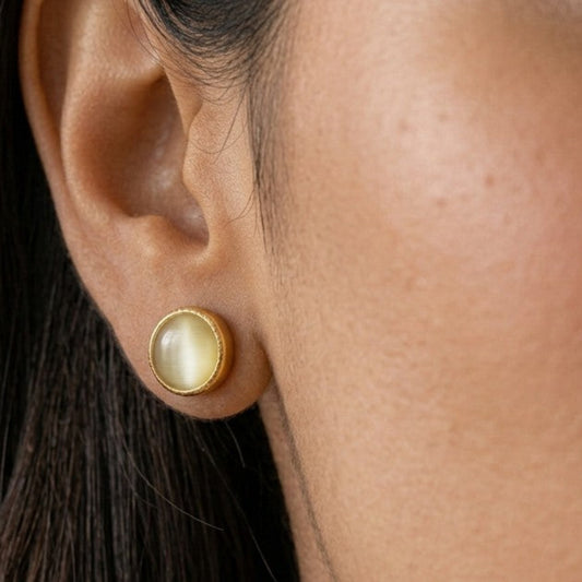 Glden stone Round Stud Earrings | Golden Opaline Glow Round Stud Earrings
