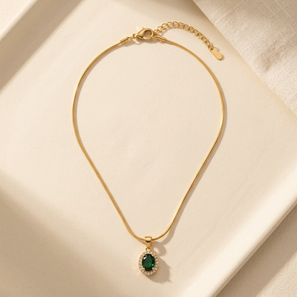Star Charm Pendant Necklace