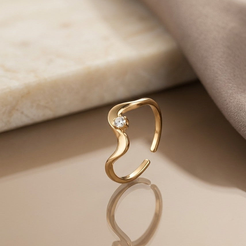 Classic Band Ring | Wavy Solitaire Open Adjustable Ring