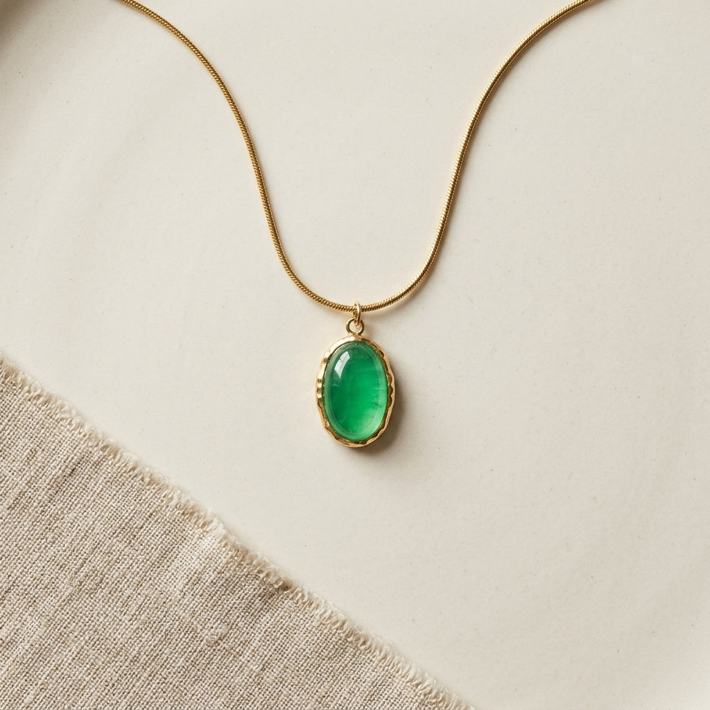 Emerald Cabochon Solitaire Pendant Necklace