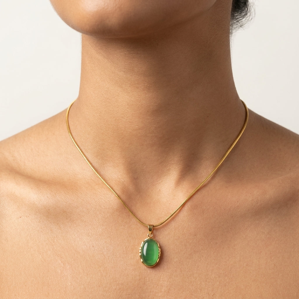 Emerald Cabochon Solitaire Pendant Necklace